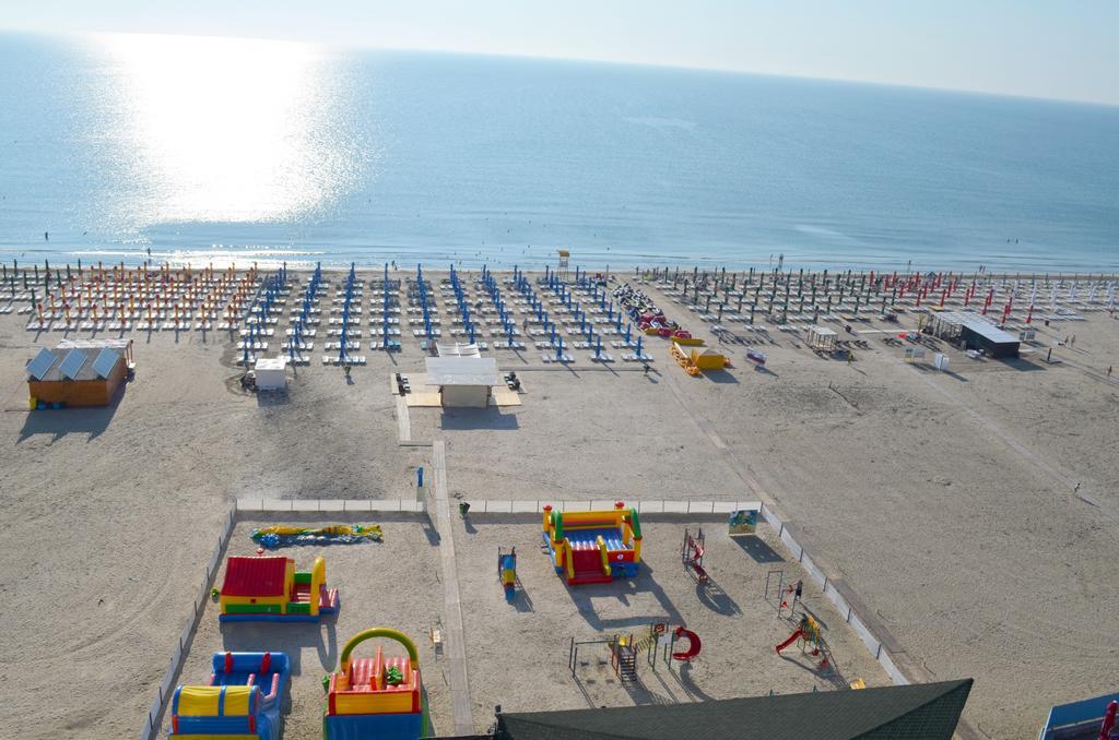 Savoy Hotel Mamaia Exterior foto